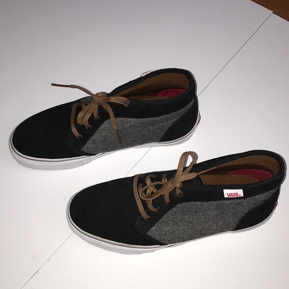 Vans skateboard shoe